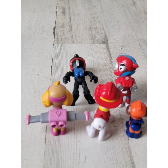 Paw Patrol Chase Marshall Zuma Sky Alex playset toy figure dog pet - Picture 10 of 13